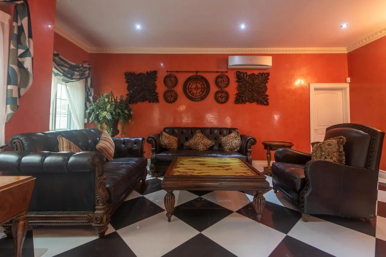 מונטגו ביי Villa Tianna