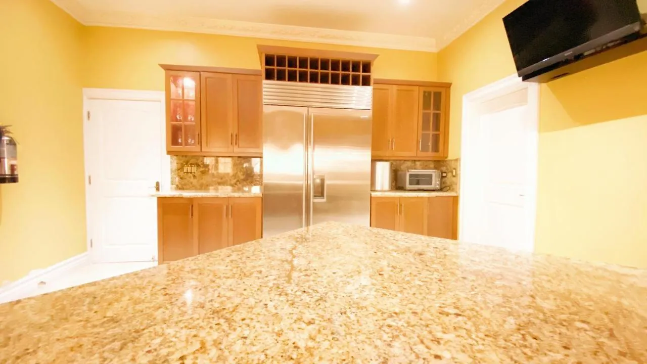 מונטגו ביי Villa Tianna מונטגו ביי