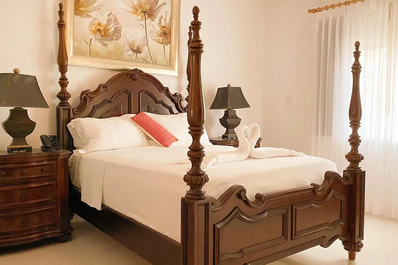מונטגו ביי Villa Tianna 0*, מונטגו ביי ג'מייקה